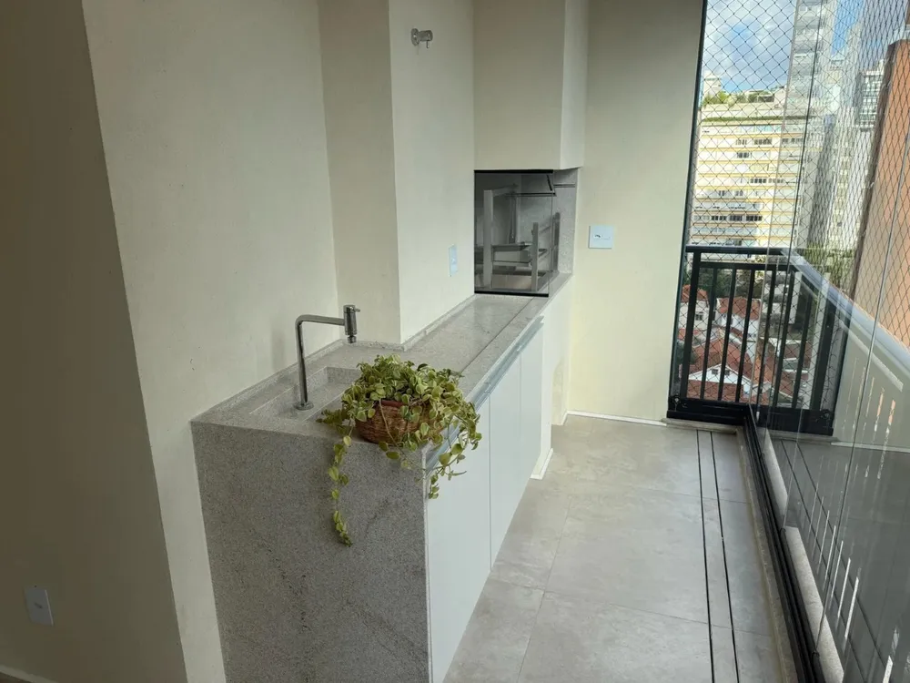 Apartamento, 3 quartos, 210 m² - Foto 2
