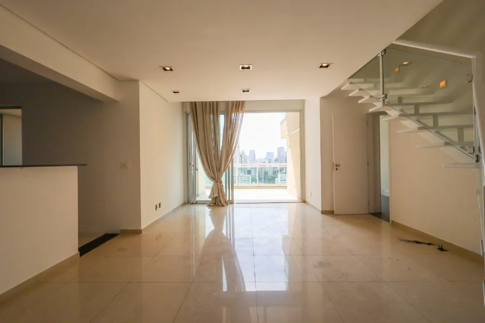 Apartamento, 3 quartos, 180 m² - Foto 2