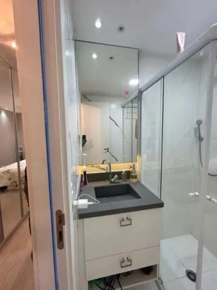 Apartamento à venda com 1 quarto, 65m² - Foto 2