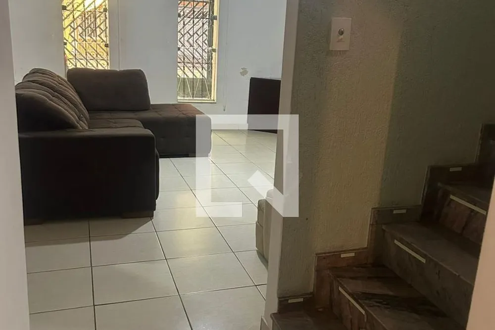Casa, 3 quartos, 209 m² - Foto 1