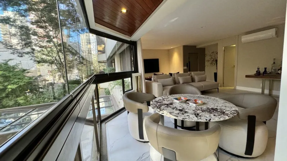 Apartamento, 2 quartos, 160 m² - Foto 1
