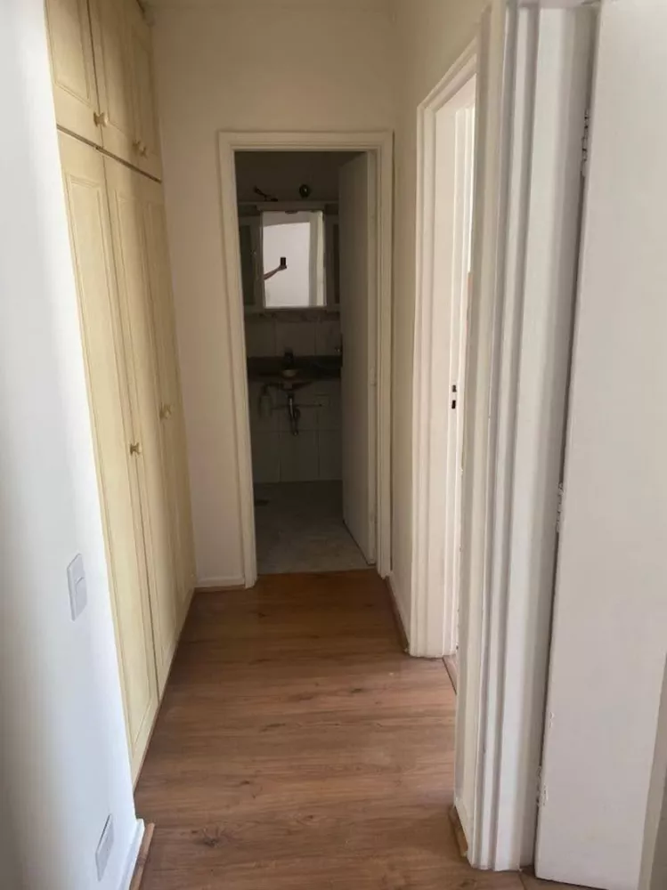 Apartamento à venda com 2 quartos, 66m² - Foto 3