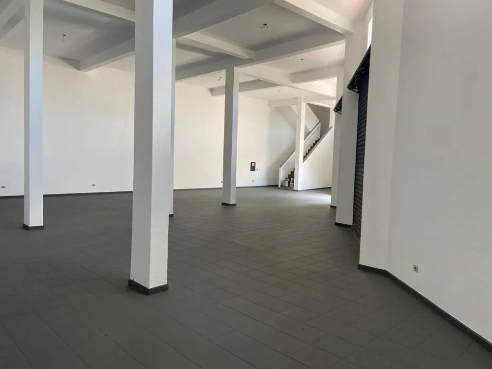 Sala-Conjunto, 350 m² - Foto 2