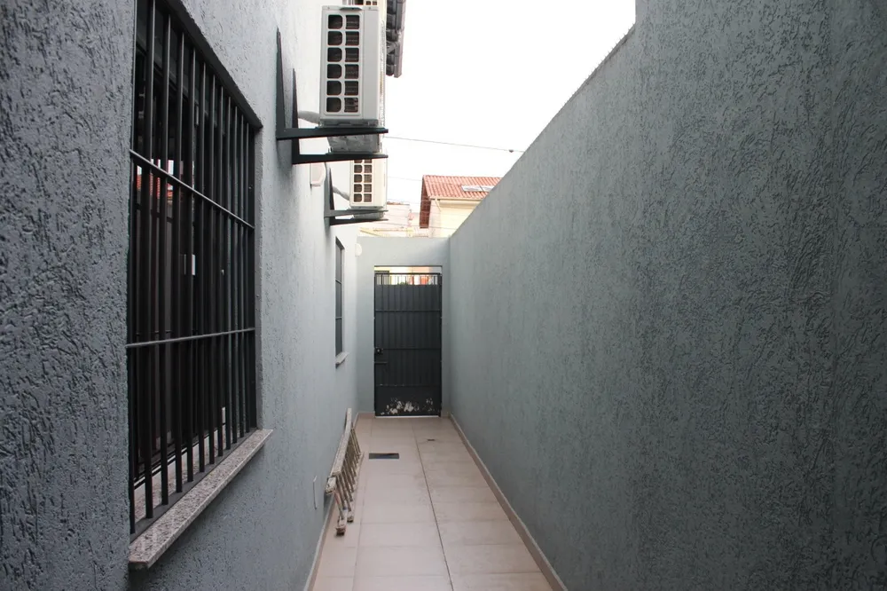 Casa, 3 quartos, 210 m² - Foto 3