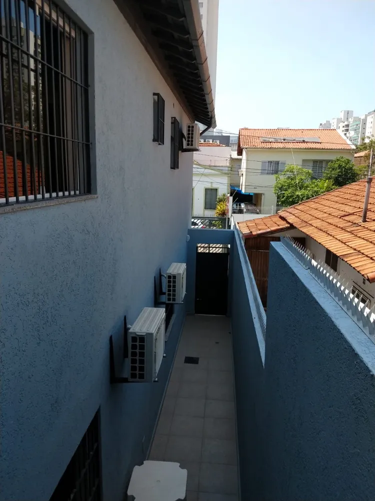 Casa, 3 quartos, 210 m² - Foto 1
