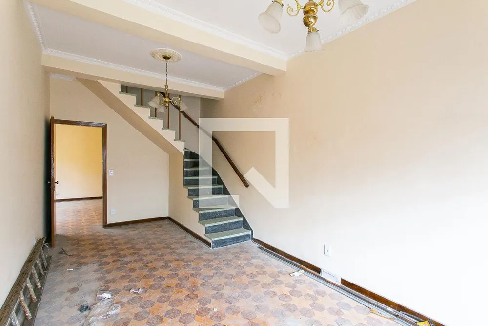 Casa, 3 quartos, 240 m² - Foto 2