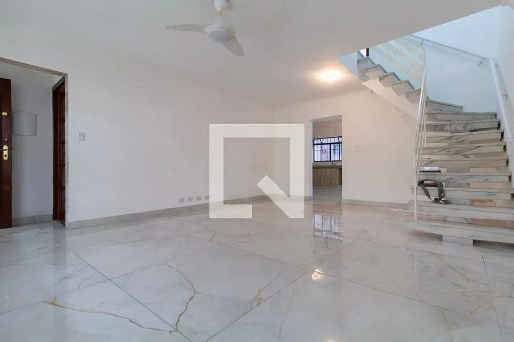 Casa, 3 quartos, 175 m² - Foto 2