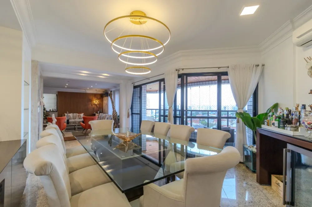 Apartamento, 4 quartos, 230 m² - Foto 1
