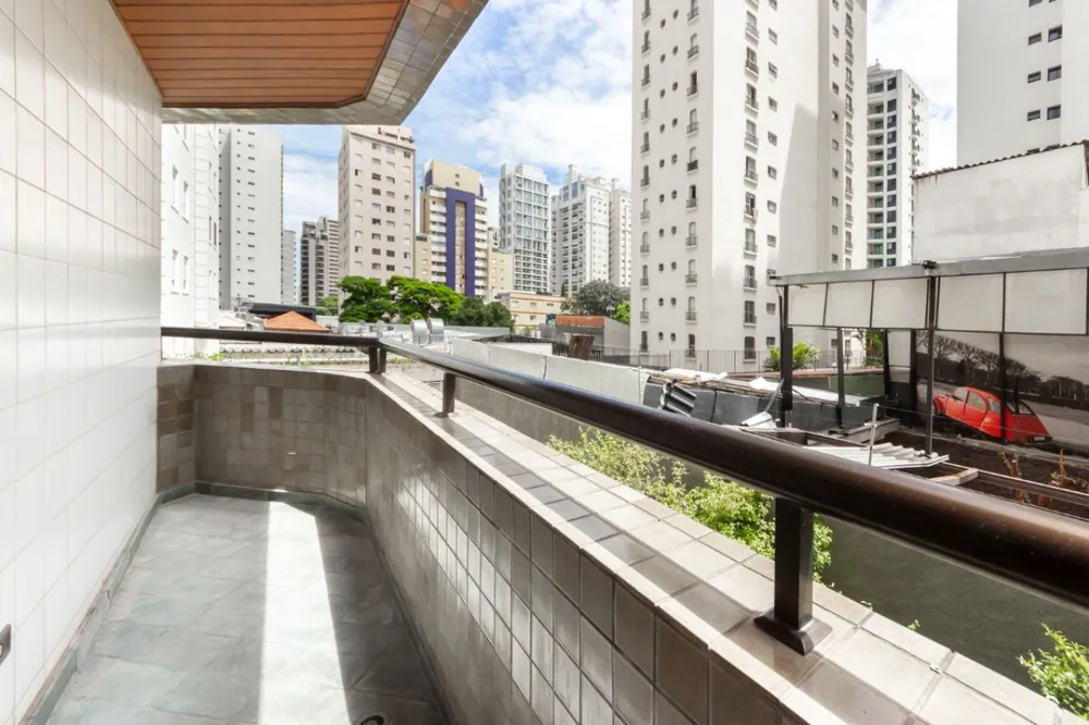 Apartamento, 3 quartos, 130 m² - Foto 1