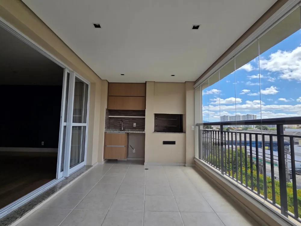 Apartamento, 3 quartos, 140 m² - Foto 1