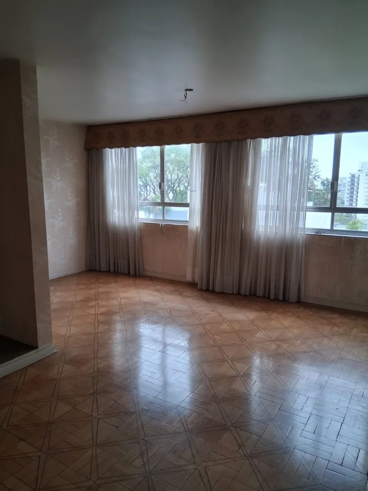 Apartamento, 3 quartos, 130 m² - Foto 1