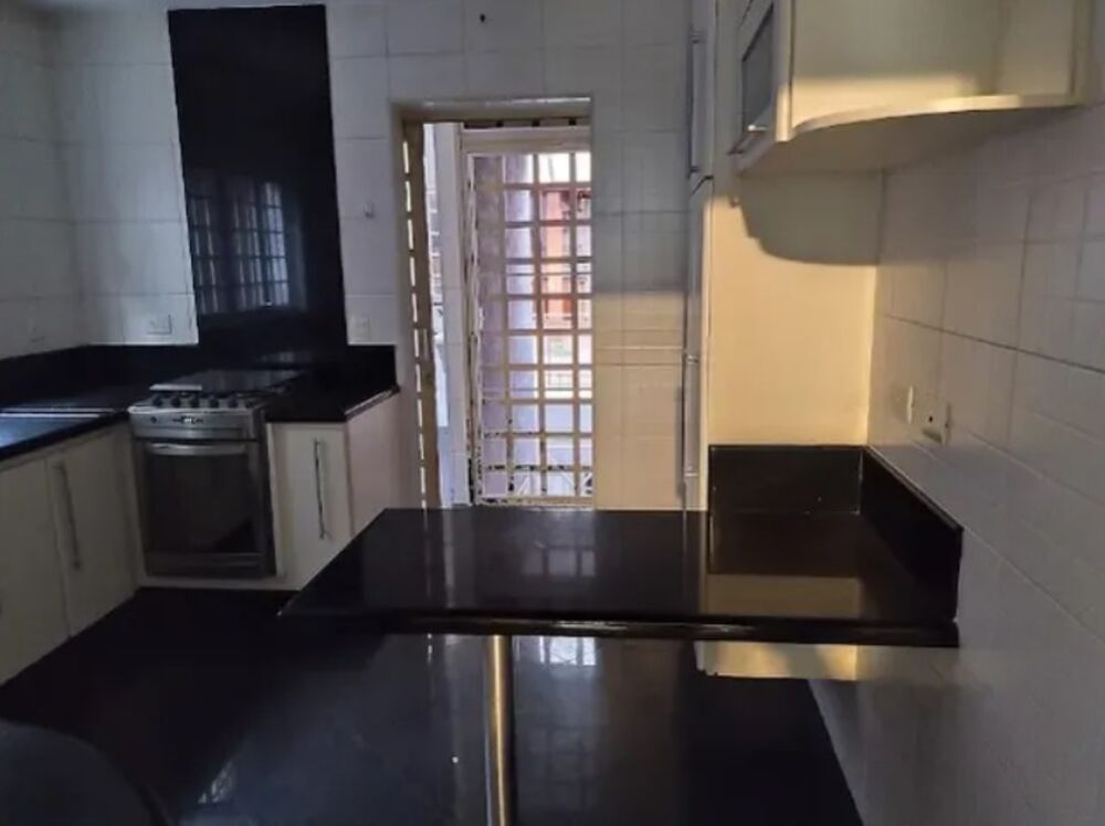 Casa, 3 quartos, 283 m² - Foto 2
