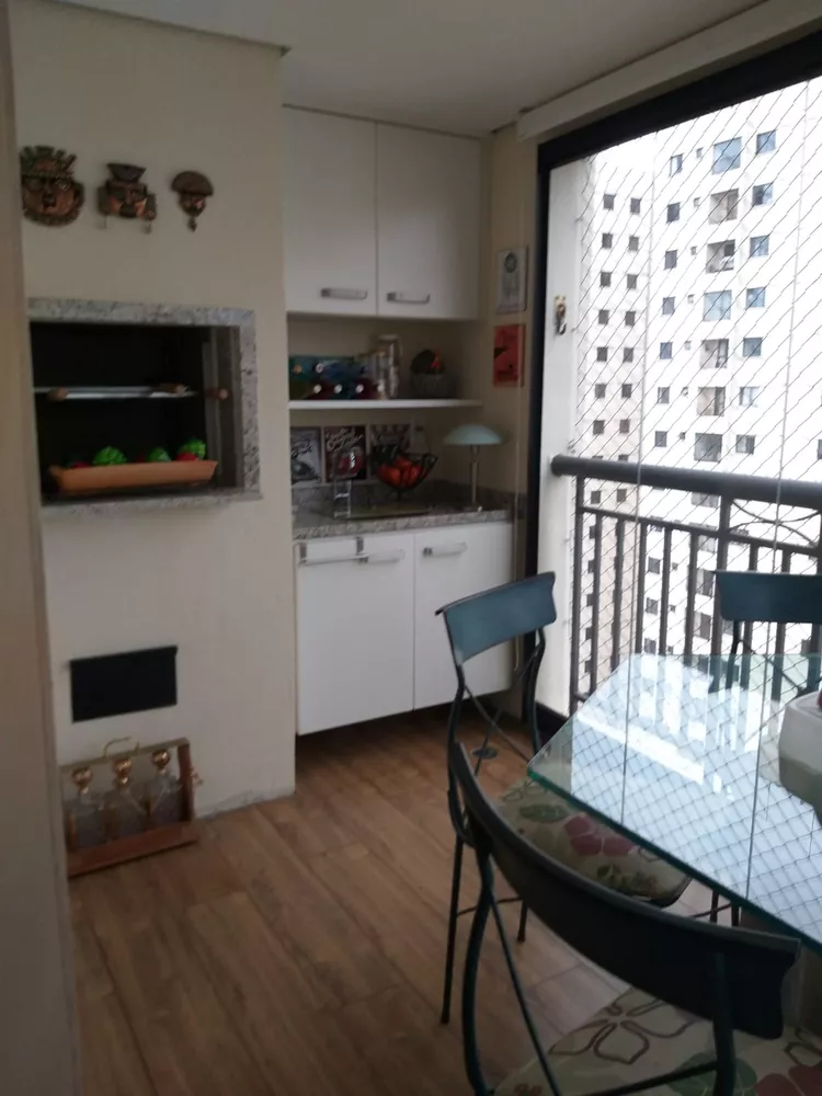 Apartamento à venda com 3 quartos, 143m² - Foto 1