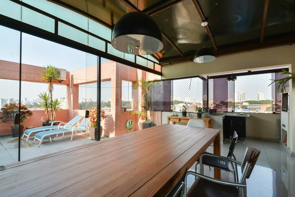 Cobertura, 3 quartos, 209 m² - Foto 2