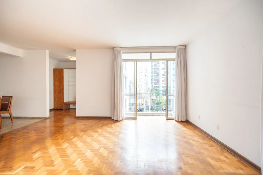 Apartamento, 3 quartos, 220 m² - Foto 2