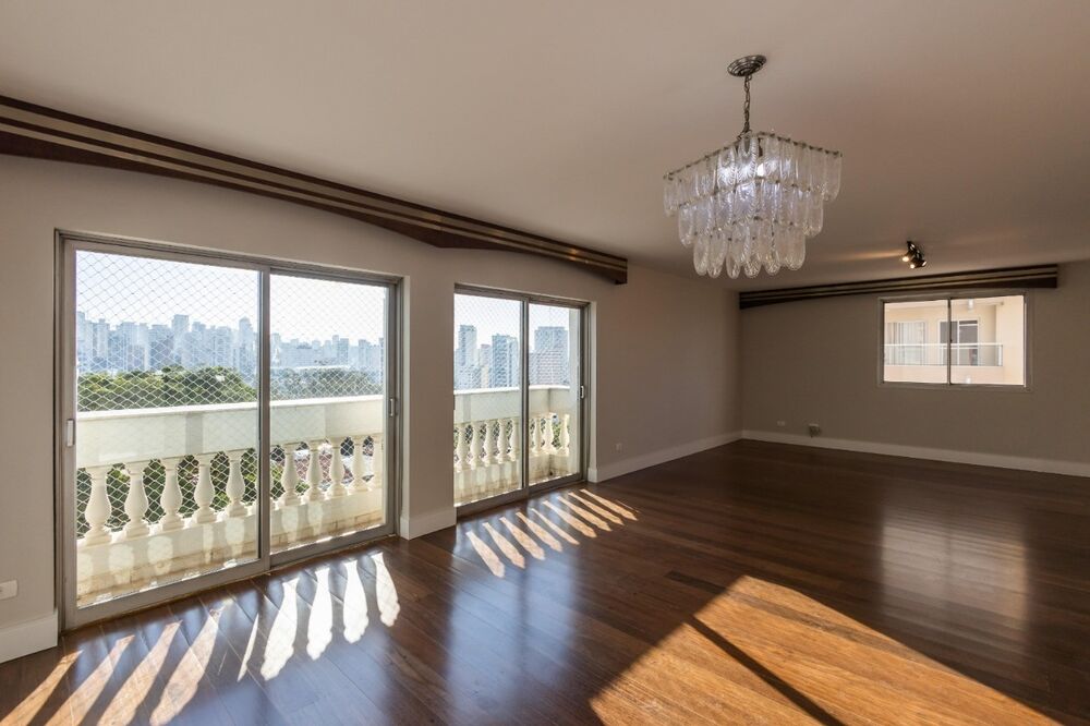 Apartamento, 3 quartos, 200 m² - Foto 1