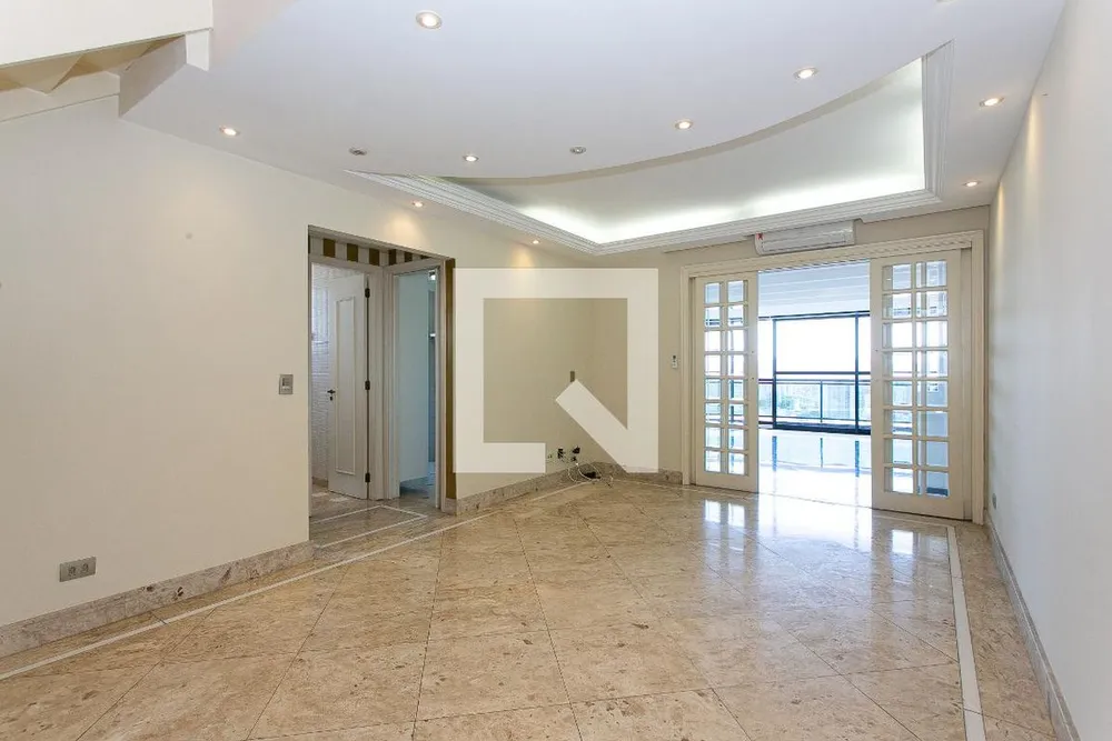 Apartamento, 3 quartos, 140 m² - Foto 2