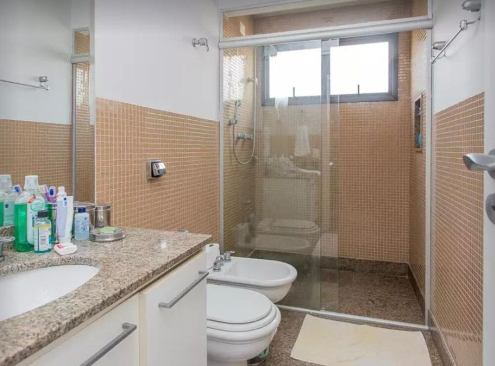 Apartamento, 3 quartos, 240 m² - Foto 1