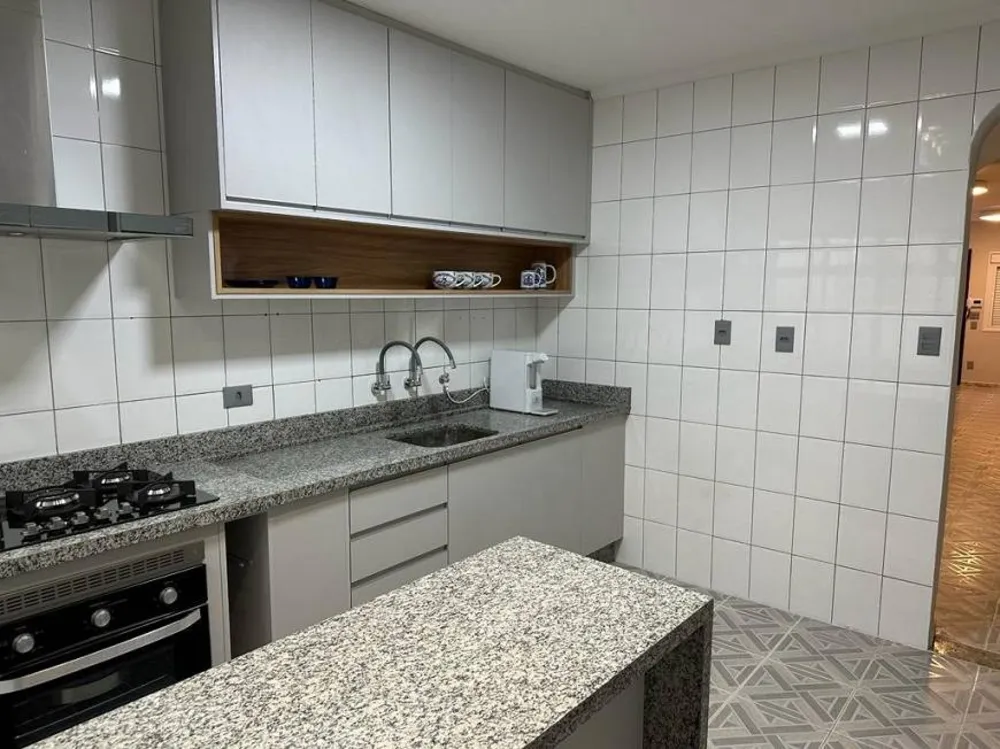Casa, 4 quartos, 232 m² - Foto 11