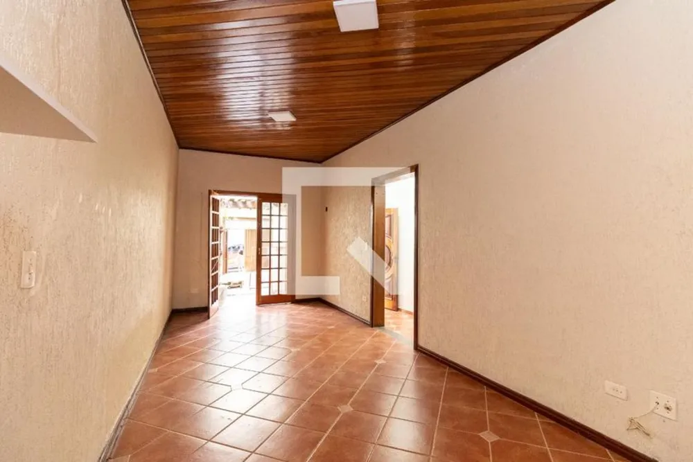 Casa, 3 quartos, 200 m² - Foto 2