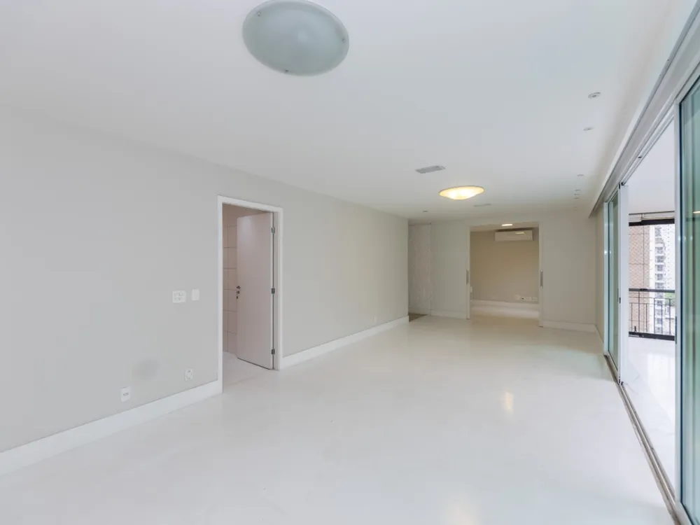 Apartamento, 3 quartos, 170 m² - Foto 2