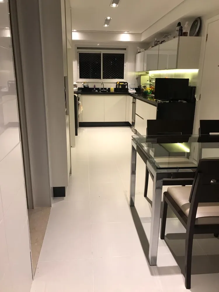 Apartamento, 4 quartos, 204 m² - Foto 7