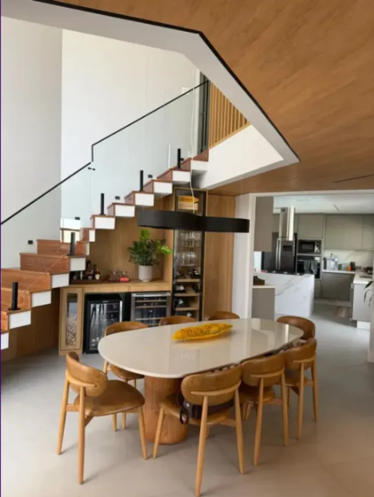 Apartamento, 3 quartos, 150 m² - Foto 1