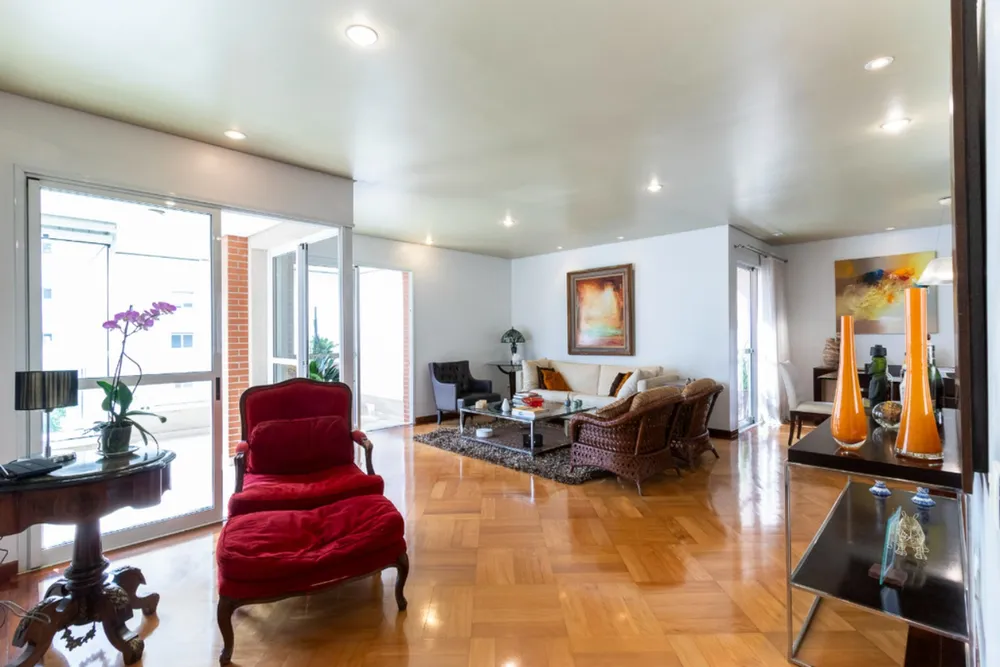 Apartamento, 3 quartos, 195 m² - Foto 2