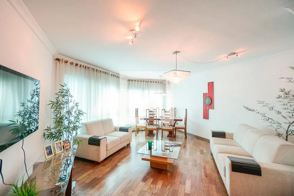 Apartamento, 3 quartos, 130 m² - Foto 2