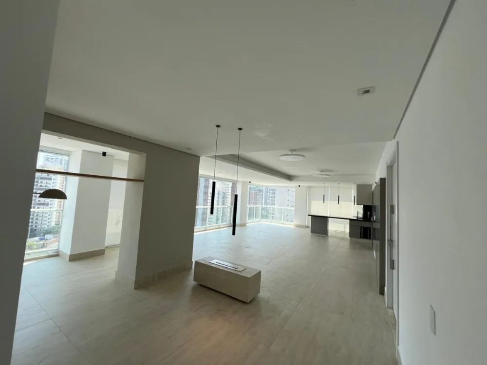 Apartamento, 3 quartos, 200 m² - Foto 3