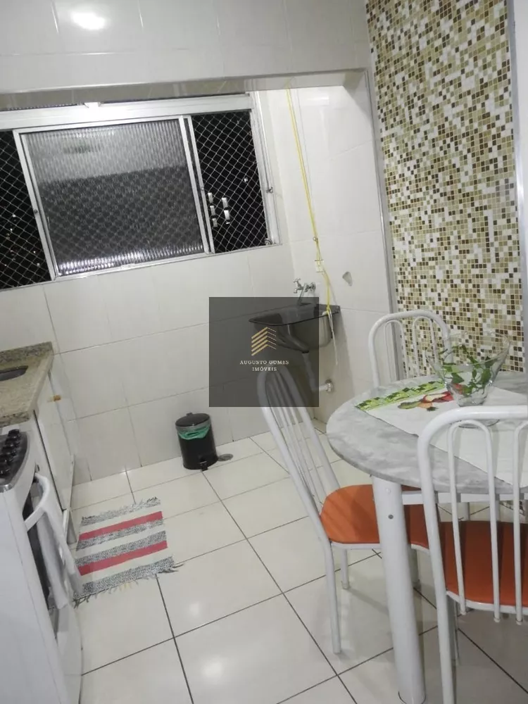 Apartamento à venda com 2 quartos, 80m² - Foto 4