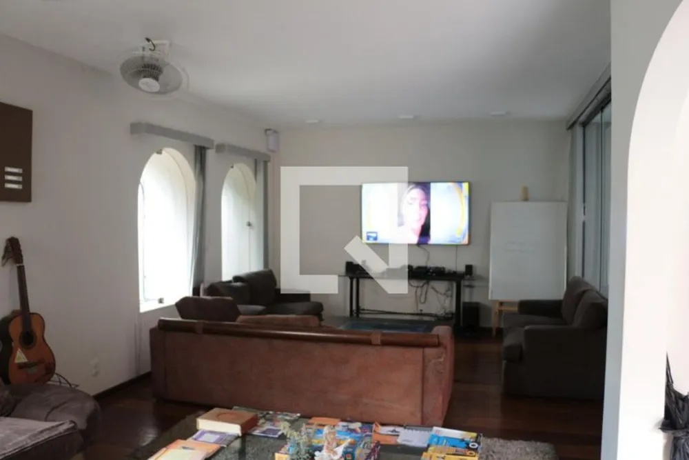 Casa, 6 quartos, 400 m² - Foto 1