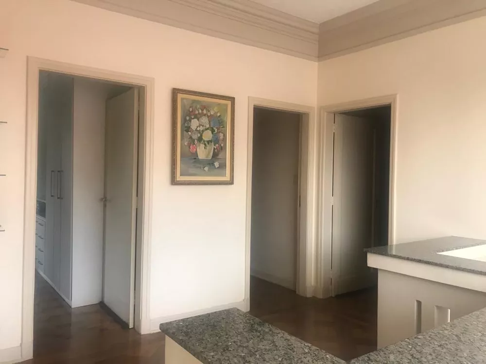 Casa à venda com 5 quartos, 490m² - Foto 4