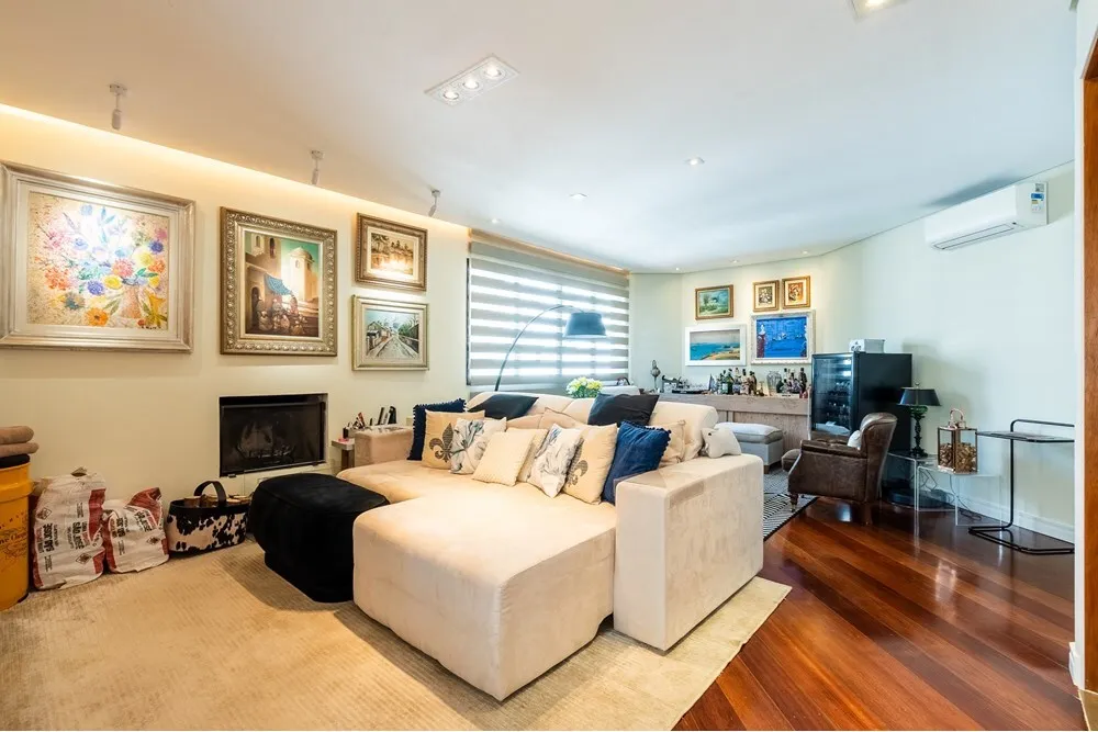 Apartamento, 3 quartos, 172 m² - Foto 1