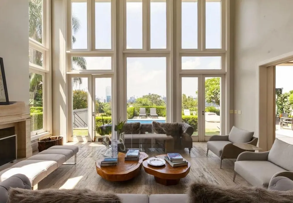 Casa, 4 quartos, 738 m² - Foto 1