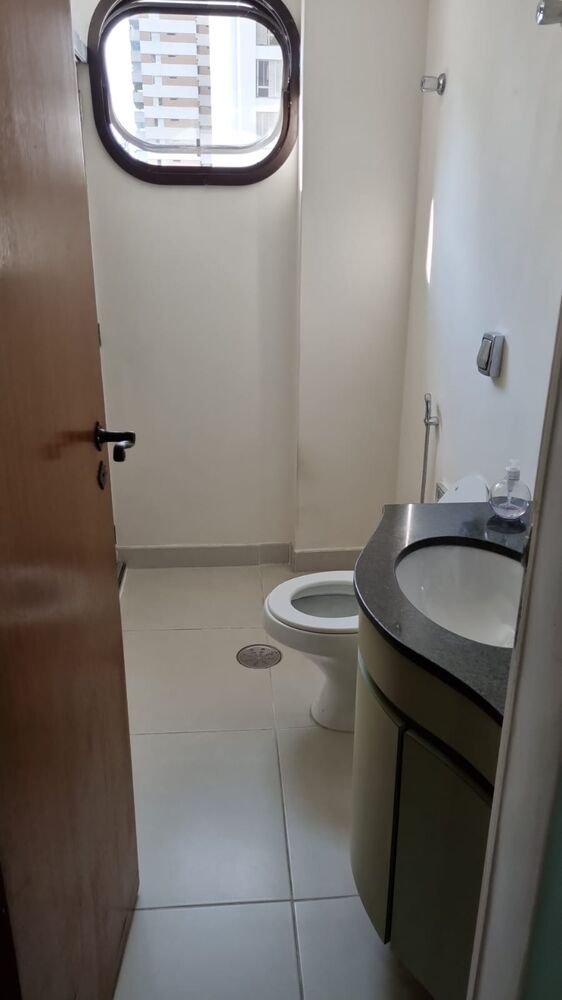 Apartamento à venda com 3 quartos, 195m² - Foto 6