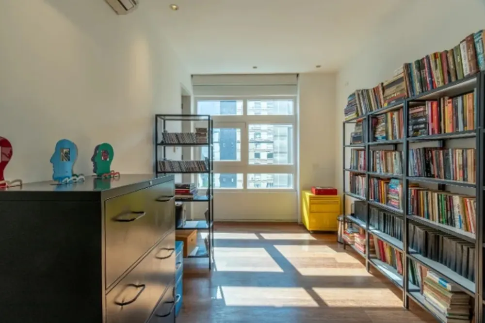 Apartamento, 3 quartos, 240 m² - Foto 1