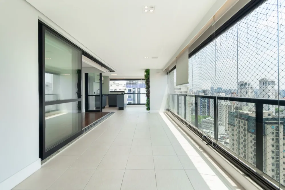 Apartamento, 3 quartos, 190 m² - Foto 2