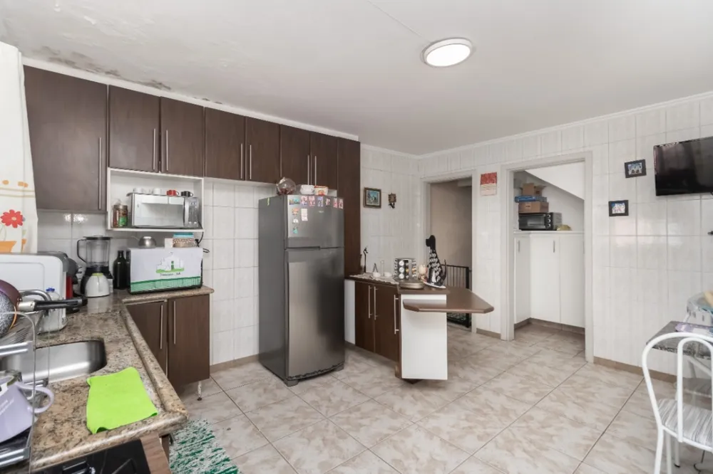 Casa, 2 quartos, 225 m² - Foto 3