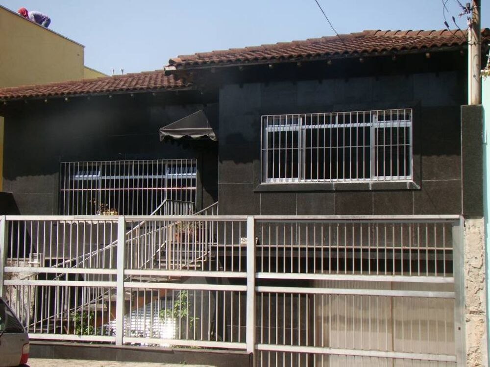 Casa, 4 quartos, 240 m² - Foto 3