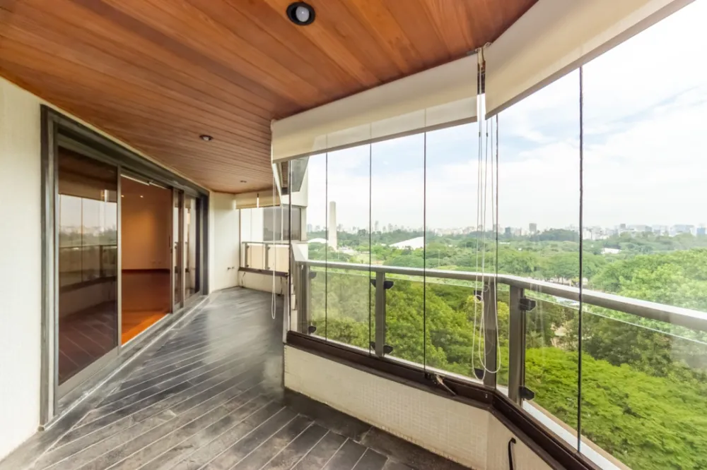 Apartamento, 3 quartos, 303 m² - Foto 2