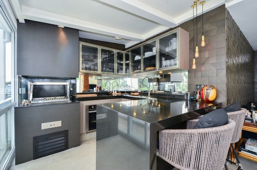 Cobertura, 3 quartos, 270 m² - Foto 1