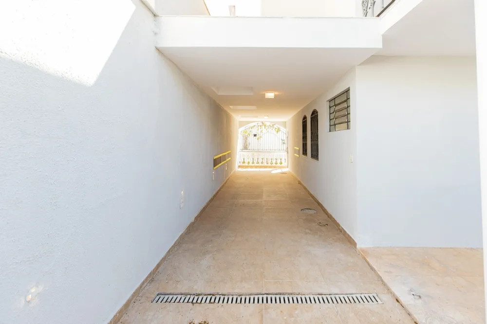 Casa, 3 quartos, 200 m² - Foto 8