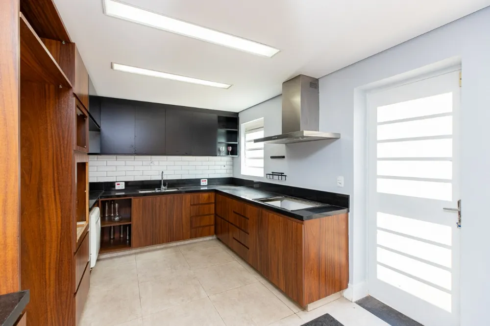 Casa, 3 quartos, 200 m² - Foto 6