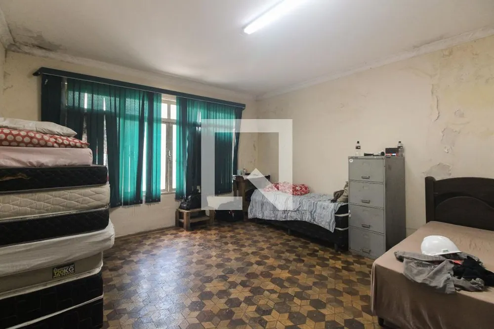 Casa, 4 quartos, 240 m² - Foto 1