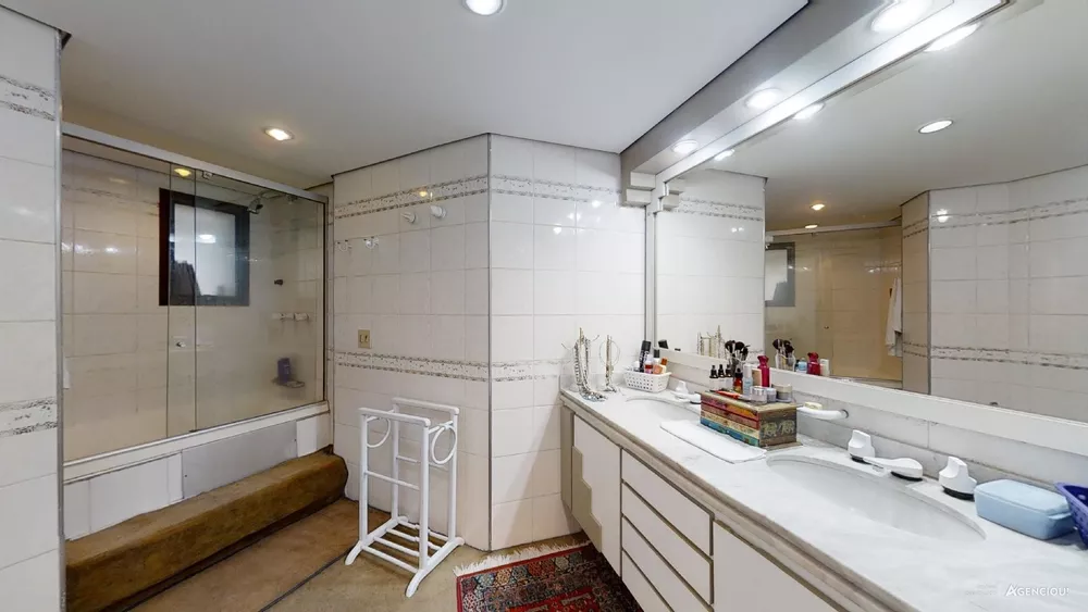 Apartamento, 4 quartos, 273 m² - Foto 1