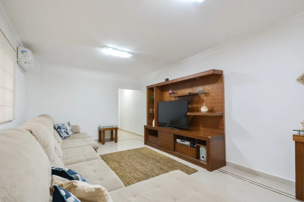 Casa, 4 quartos, 201 m² - Foto 4