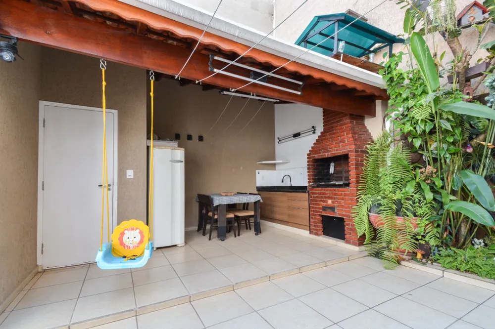 Casa, 4 quartos, 201 m² - Foto 1