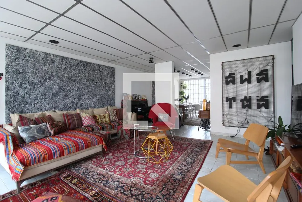 Apartamento, 3 quartos, 190 m² - Foto 1