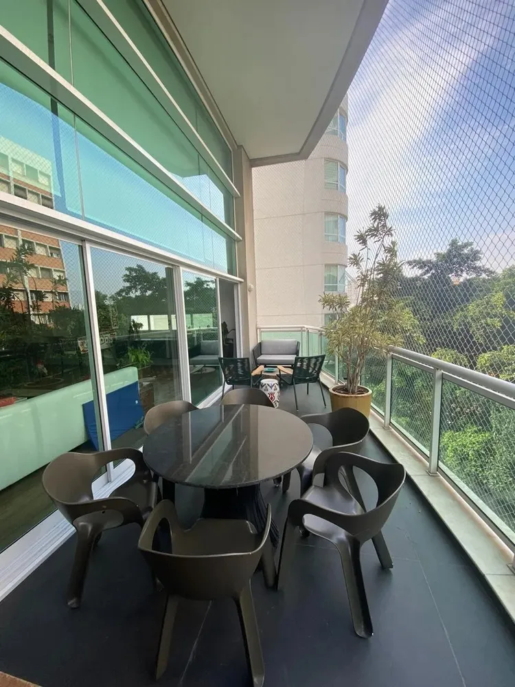 Apartamento, 4 quartos, 250 m² - Foto 1